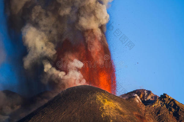 埃特纳火山喷发