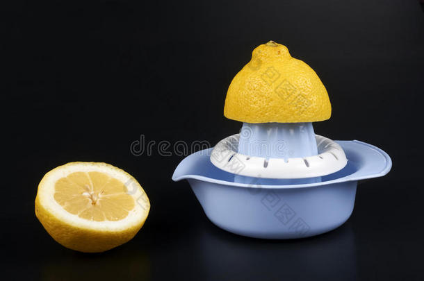 柠檬榨汁机