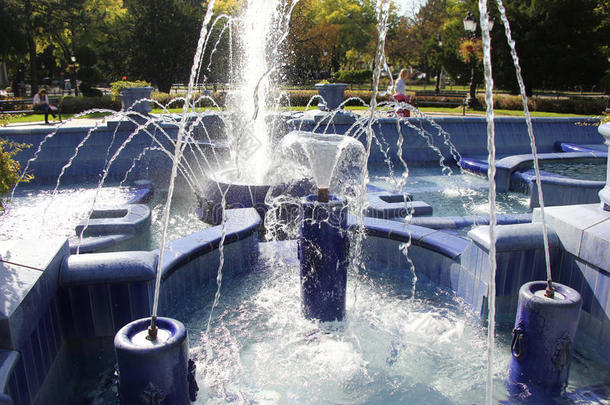 苏诺塔的蓝色喷泉