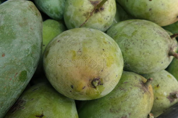 新鲜酸生芒果泰国夏季水果