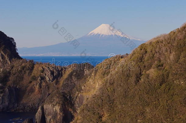 富士山与海