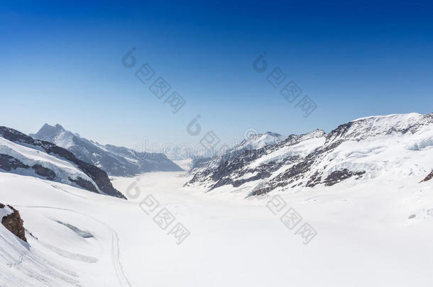 瑞士阿尔卑斯山少女峰的阿勒奇冰川