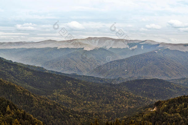 抽象山峰景观