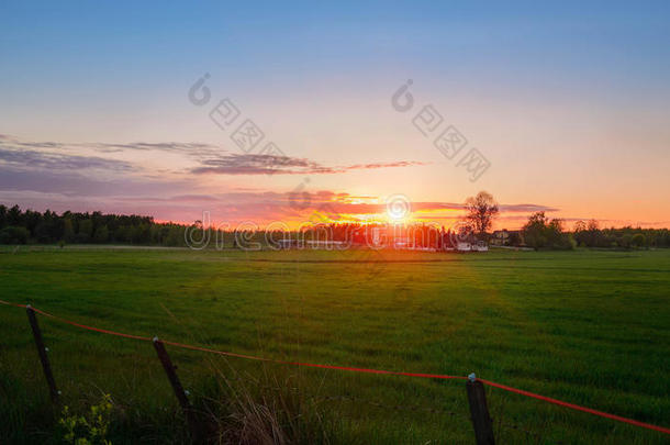 绿野夕阳