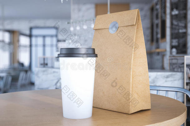 <strong>咖啡</strong>杯和纸袋放在桌子上。 三维渲染