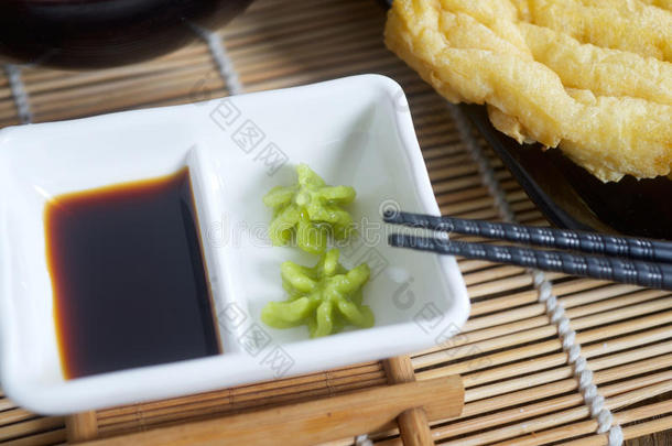 竹子筷子烹饪达鲁玛东