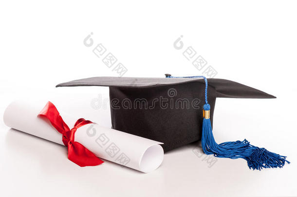 毕业帽和<strong>毕业证</strong>书