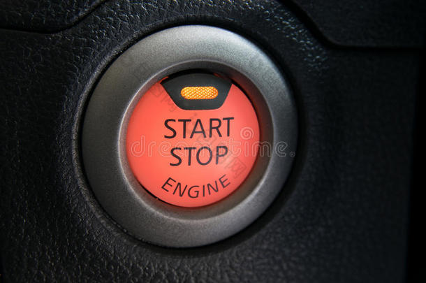 发动机启动停止按钮从现代汽车内部