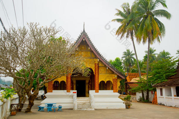 佛教寺庙与黄金。LuangPrabang.laos。