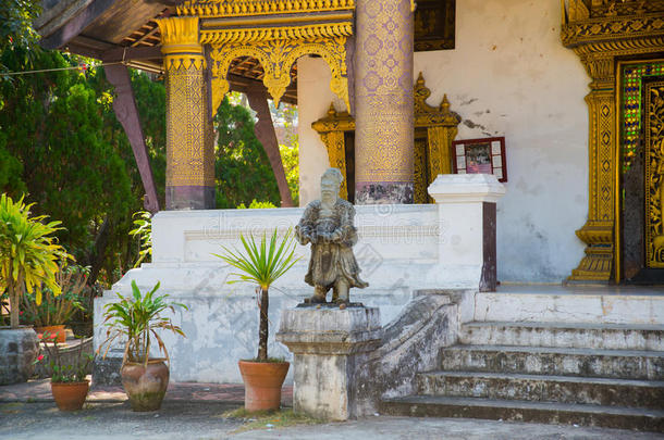 佛教寺庙与黄金。LuangPrabang.laos。