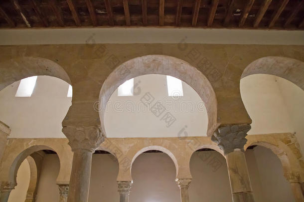 古代的阿拉伯语拱门建筑学艺术