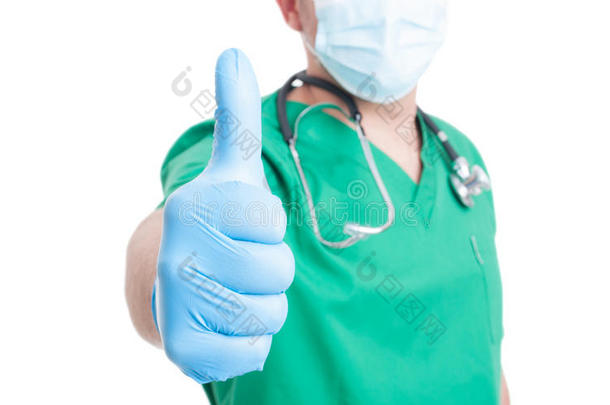 医生表现得很像戴手套的手