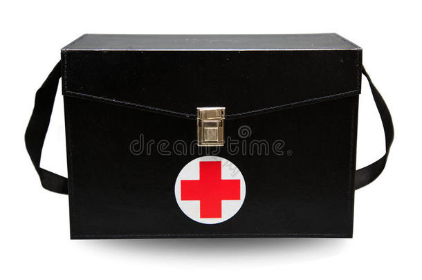急救箱在白色背景或孤立背景下，急救箱使用辅助医疗<strong>服务</strong>的援助箱