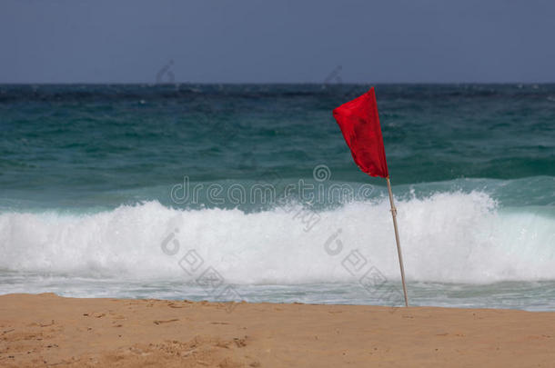 亚洲海滩海岸危险旗帜