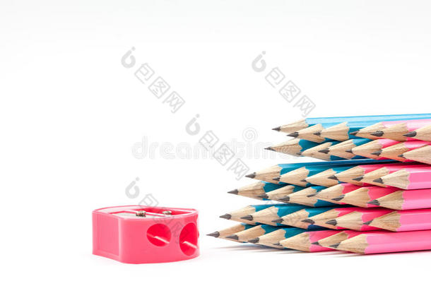彩色铅笔和卷笔刀