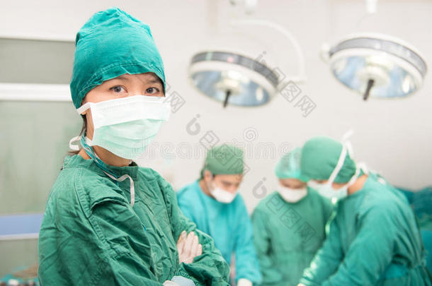 手术室护士画像