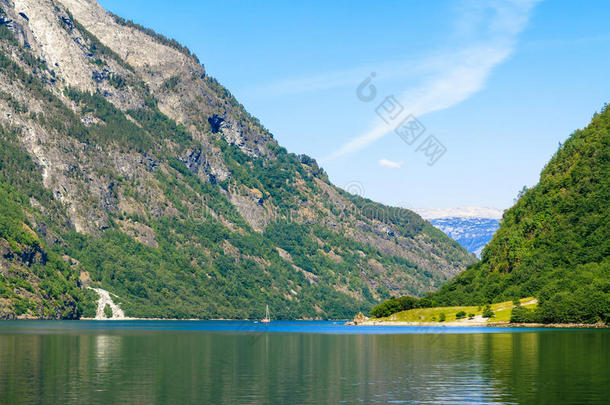 旅游和旅游。挪威的山脉和峡湾。