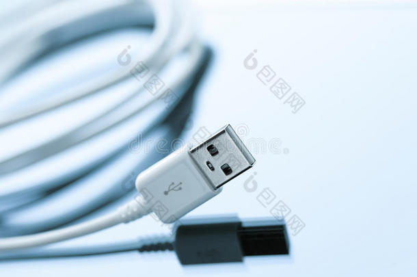 手机USB电缆<strong>充电线</strong>