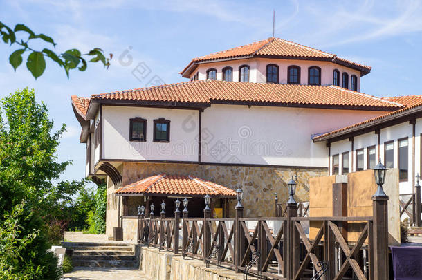 城堡-保加利亚国家建筑风格的现代农场