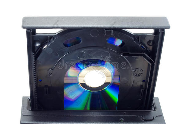 关闭下面的开放CD或<strong>DVD驱动器</strong>隔离在白色背景