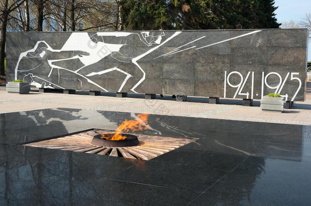 永恒的火焰和创造的纪念建筑群，以纪念在第二次世界大战中死去的尼兹尼·诺夫哥罗德公民