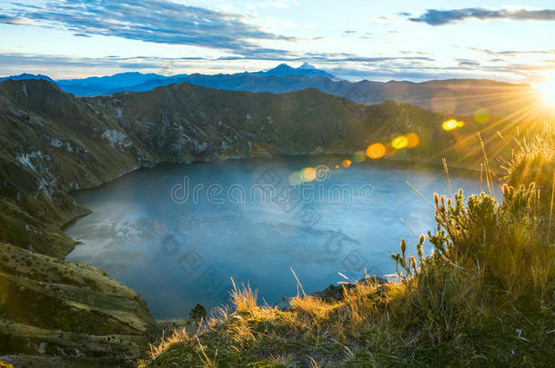 积极的高原美国安第斯山脉火山口