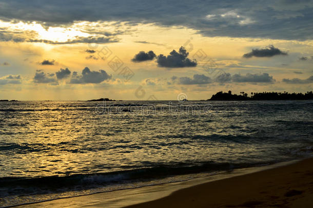 海滩美丽的锡兰岛兰卡