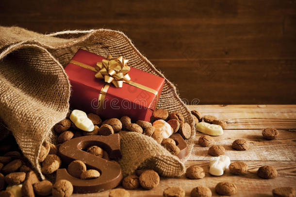 带糖果的袋子，用于传统的荷兰节日“冬令‘