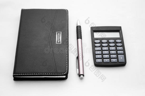 笔、记事本和计算器