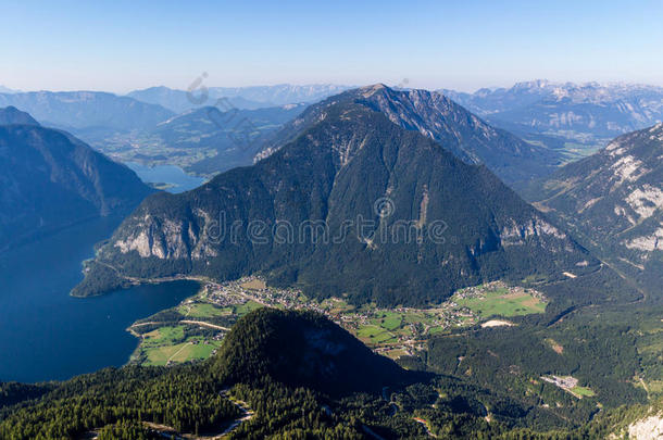 美丽的阿尔卑斯山景观从达奇斯坦山，5指<strong>观景台</strong>，奥地利