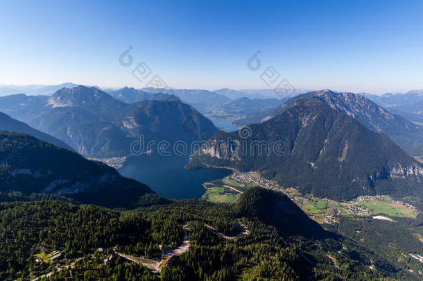 美丽的阿尔卑斯山景观从达奇斯坦山，5指<strong>观景台</strong>，奥地利