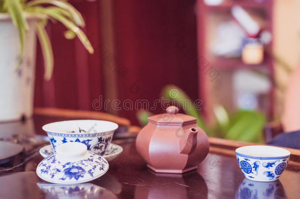 一杯全叶莱桑苏冲茶，一种<strong>浓郁</strong>的烟熏味茶