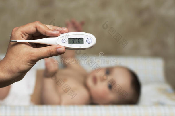 婴儿温度计来测量温度