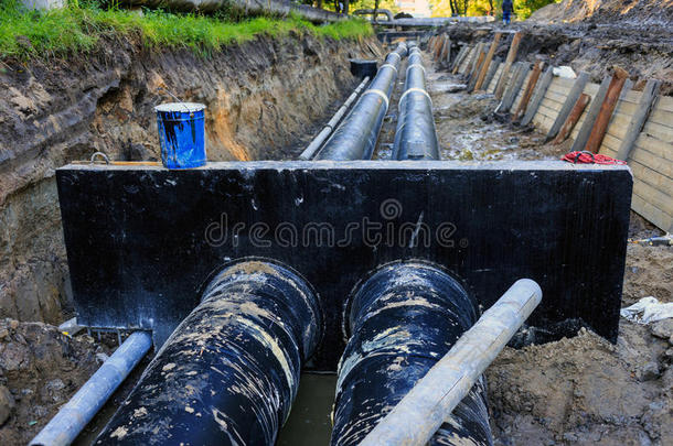 渡槽背景关闭建设摧毁