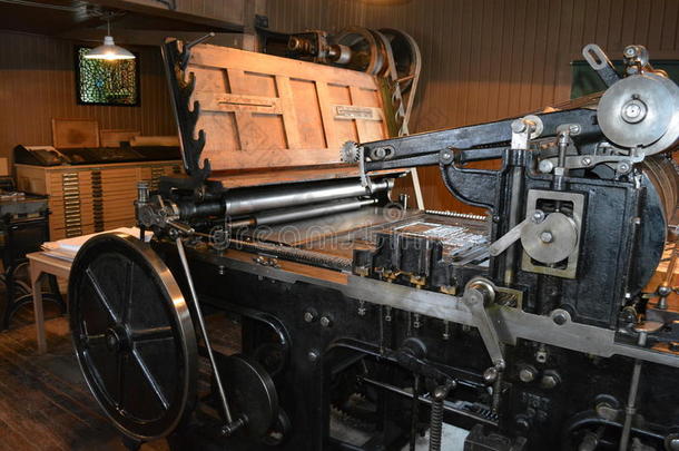 古董印刷机