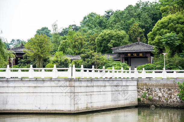 贝古湾风景