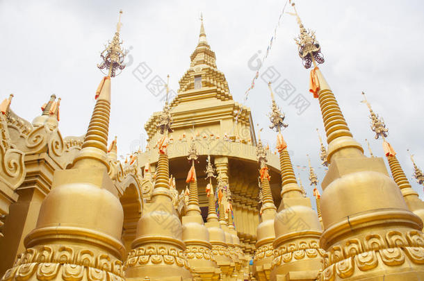 泰国美丽的泰国寺庙，瓦帕沙翁髻寺，泰国。