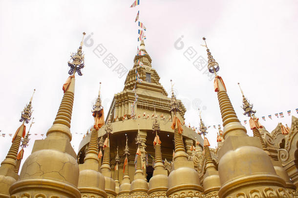 泰国美丽的泰国寺庙，瓦帕沙翁髻寺，泰国。