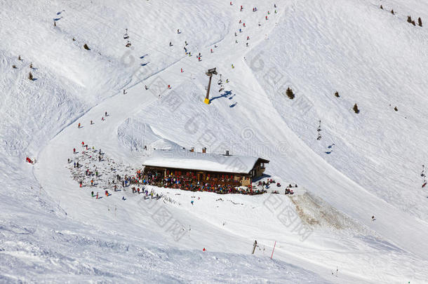 山上咖啡馆-滑雪胜地bad gastein