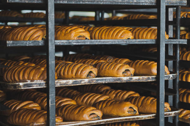 烤面包店面包棕色的工厂