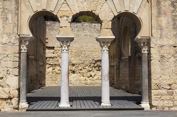 古代的安达卢西亚拱门考古建筑学