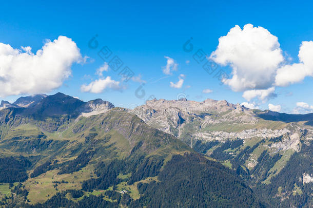 阿尔卑斯山伯尔尼语蓝色布赖特峰清楚的