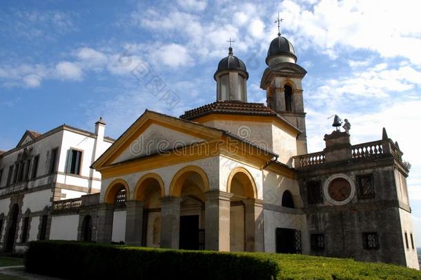 教堂遗迹和别墅<strong>杜奥</strong>多在蒙塞利斯通过山丘在维尼托（意大利）