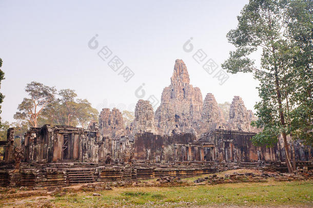 吴哥建筑群中的巴音寺，西姆，柬埔寨