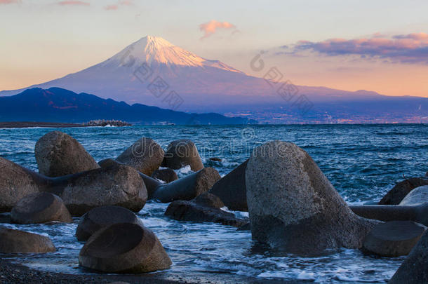 和亚洲海湾海滩美丽的