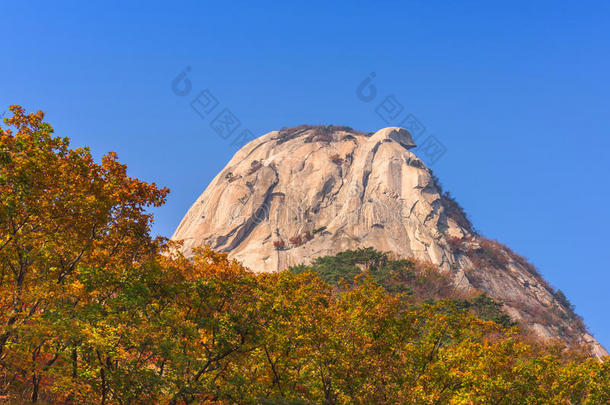 南韩首尔布坎<strong>桑</strong>山脉的巴贡达峰（baegundae peak）