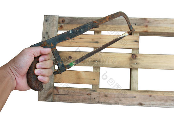 木桌背景上的细木工工具