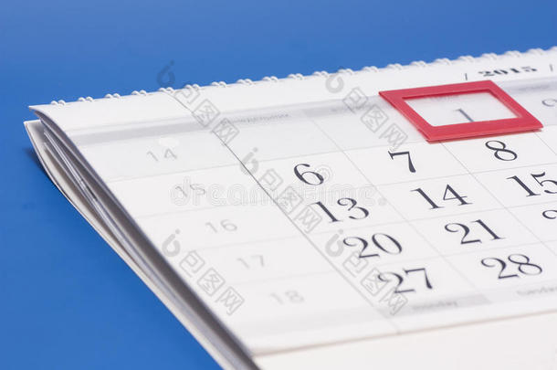 2015年日历。日历上有红色标记的框架日期1