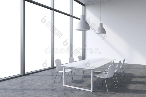 现代全景办公室的<strong>会议室</strong>，窗户上有复印空间。 白色<strong>桌子</strong>，白色椅子和两张白色的塞林