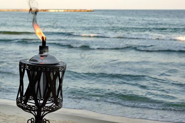 酒吧海滩燃烧燃烧器蜡烛